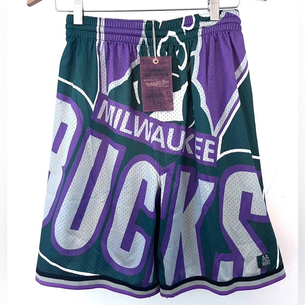 Milwaukee Bucks Mitchell & Ness Shorts NWT NBA Hardwood Big Face Mesh Boys 14/16